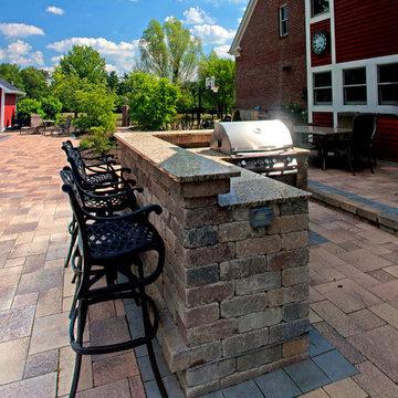Outdoor Kitchen and Pool