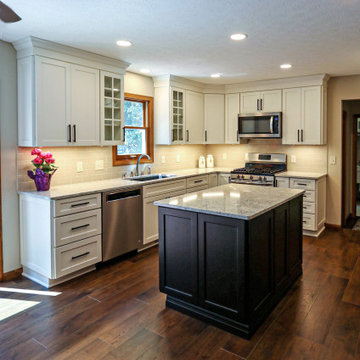 Two Tone Onyx and White Kitchen with Quartz Countertops