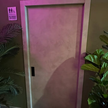 Planum 0010 Concrete - pocket door with rectangular lock