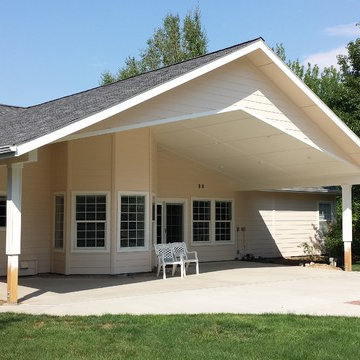 Clear span covered patio