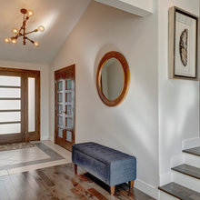 Mom Foyer
