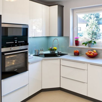 White High Gloss Kitchen