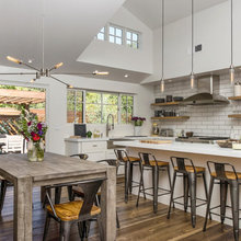 Moms Kitchen