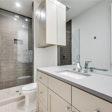 Calabasas, CA: Bathroom Remodeling Service