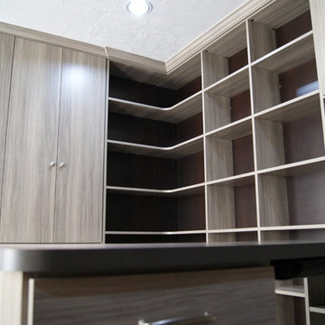 Campania Home Office I SpaceManager Closets
