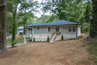 Traditional exterior home idea in Atlanta