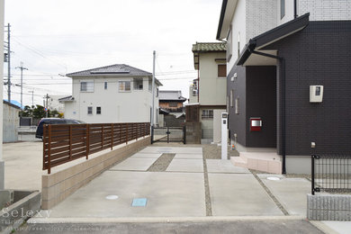 他の地域にあるおしゃれな家の外観の写真
