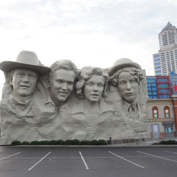 Mount Rushmore @ Hollywood Wax Museum