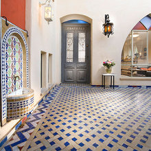 Gallery/Sitting room