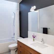 Bathroom/Dressing Room