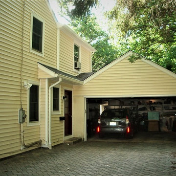 Adobe Cream Insulated Vinyl Clap Board Siding and Vinyl Windows in NJ