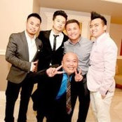 Johnny Dang's photo