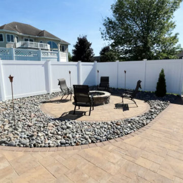 Vinyl Privacy Fence