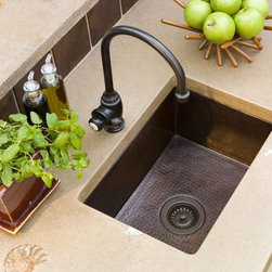 Cocina 21 Copper Kitchen Sink by Native Trails - Kitchen Sinks