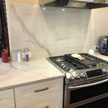Kitchen- Quartzite (Mont Blanc)