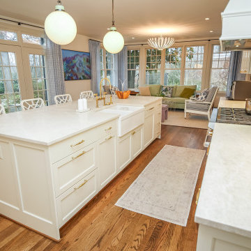 Open Concept Living Room / Kitchen