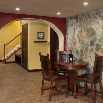 Irish Pub Meets A Great Entertainment Lounge in Fairfax VA