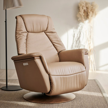 Stressless® Max with Power™ shown in Paloma Almond