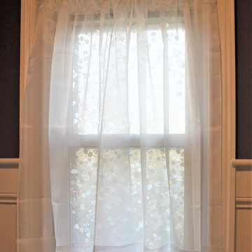 Pretty Powder Room