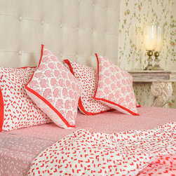 Amouve - Product Photoshoot - Quilts