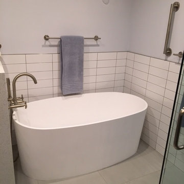 Mid-Century Modern Bathroom