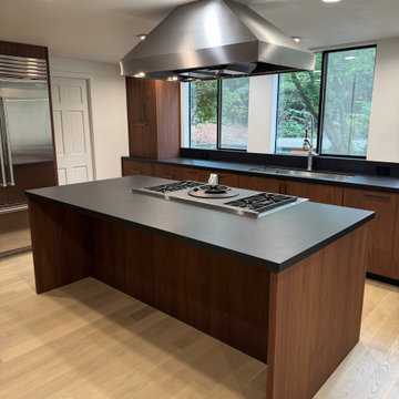 Dekton Sirius Kitchen Countertops & Mitered Island | Kirkland, WA