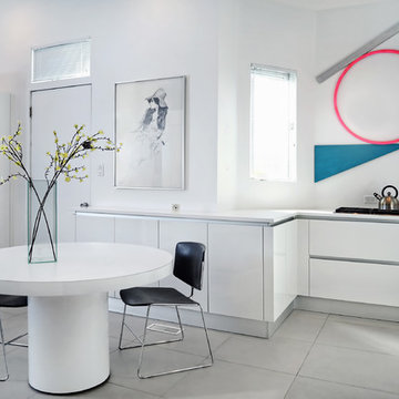 White Glossy Kitchen