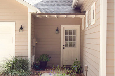 Craftsman exterior home idea in Atlanta