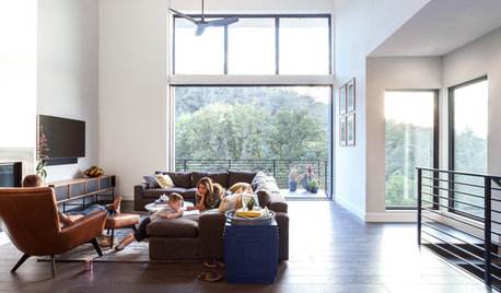 Houzz Tour: Family Builds Its Dream Home on a Wooded Hillside