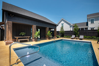 Example of a minimalist pool design in Columbus