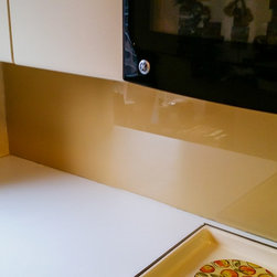 GLASS BACKSPLASH - Products