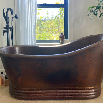 67" Hammered Copper Single Slipper Bathtub (BTS67DB)