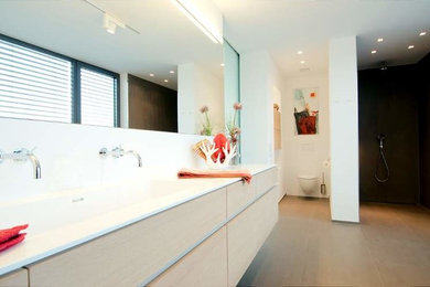 Modernes Badezimmer in Düsseldorf