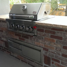 Outdoor Kitchen