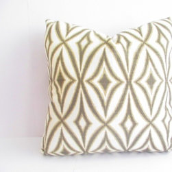 Chic House Decor - Decorative Pillows