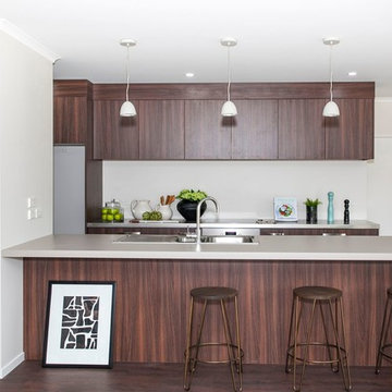 200sq Home