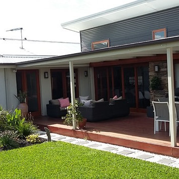 Alfresco Living: Deck Verandah & Garden
