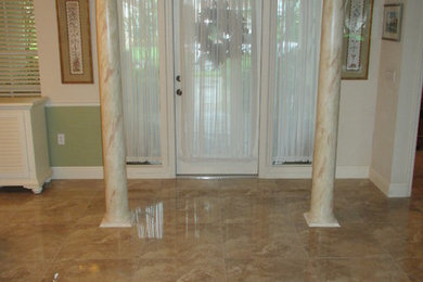 Trendy entryway photo in Tampa