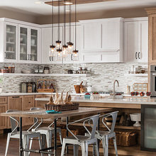 Kitchen/Cabinets