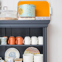 Lakeside Cabin - Photographs from Image Interiors & Living Magazine - Crockery