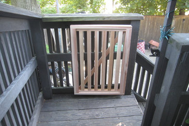 Deck Gate