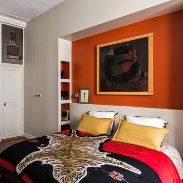 La chambre d'amis d'un appartement parisien