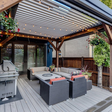 StruXure Adjustable Pergola on Cedar Frame with Phantom Motorized Screens