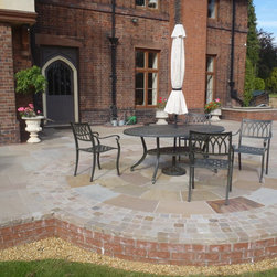 Raj Green Sandstone Circle - Paving, Stones & Walling