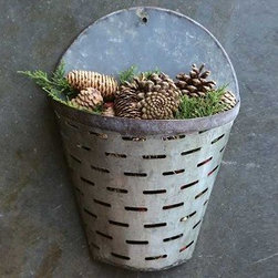 RUSTIC METAL WALL BUCKET - Products