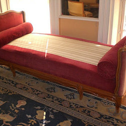 Our Antiques - Armchairs And Accent Chairs