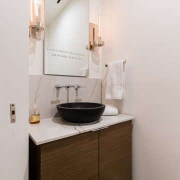 Elegant, Modern Bathrooms