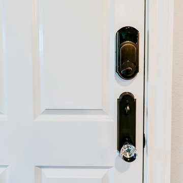 Transitional Cabinet Hardware Designs