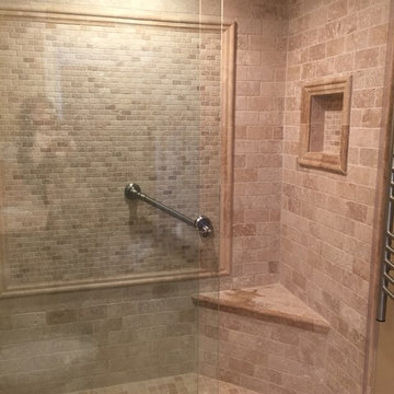 Frings hallway bathroom