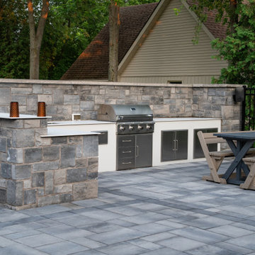 Luxury Poolside Gazebo & Outdoor Living